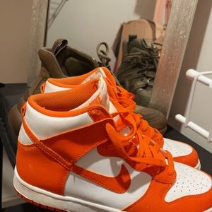 Syracuse GS Dunks